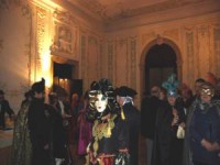 Bal costumé au carnaval de Venise