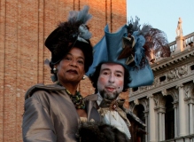 Photos en gros plan des costumes du Carnaval de Venise