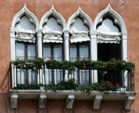 Fenêtres à San Tomà à Venise