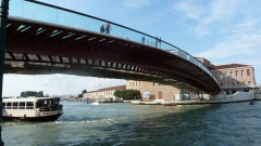 pont-calatrava-venise-1