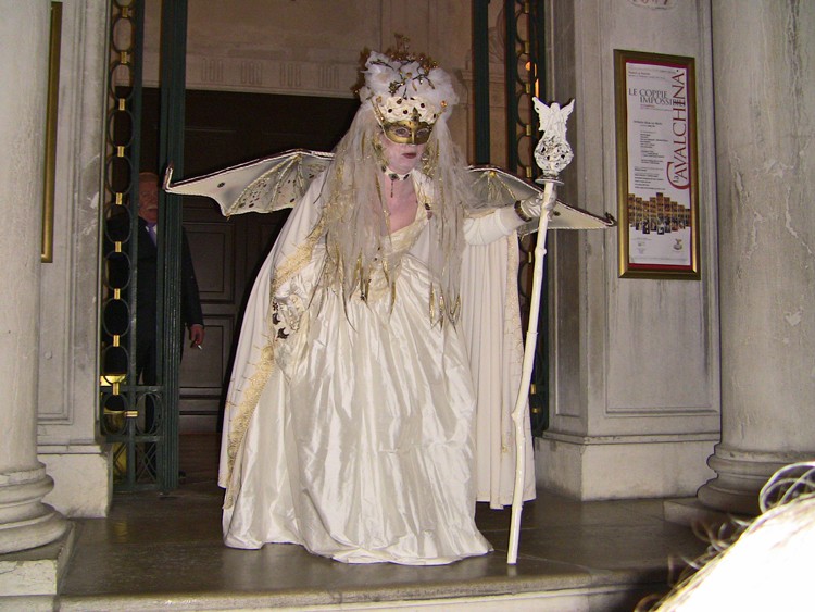 Vidéo des masques et costumes du carnaval de Venise