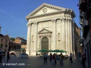 Campo San Barnaba à Venise