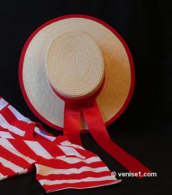 Souvenirs et cadeaux d' habillement et accessoires à Venise