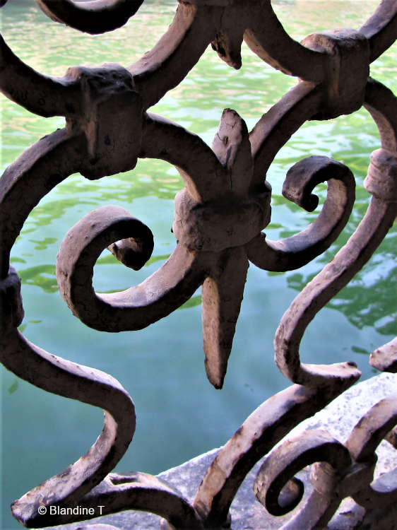 Photo de fer forgé de la Ca' Zanardi à Venise