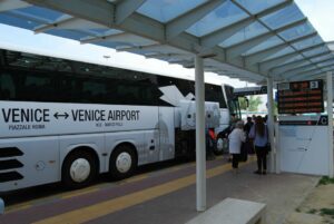 Bus aéroport Marco Polo