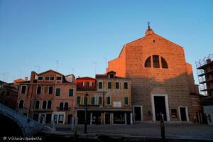 Le campo San Pantalon à Venise