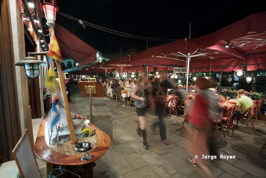 Les restaurants : quelques pièges à touristes à éviter