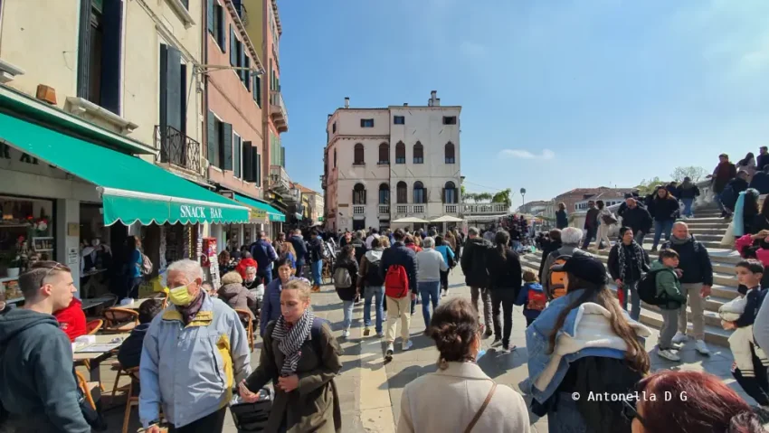 Foule de visiteurs à Venise